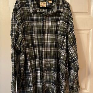 RedHead Green and Black Plaid Casual Button Down Shirt